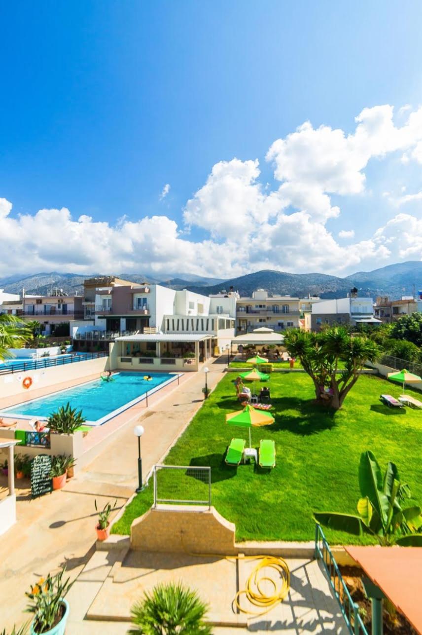 Фото Theoni Apartments