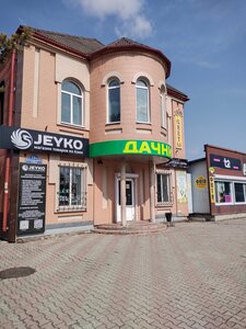 Парикмахерская Адель (selo Mikhaylovka, Krasnoarmeyskaya ulitsa, 19Б) ، مصففو الشعر