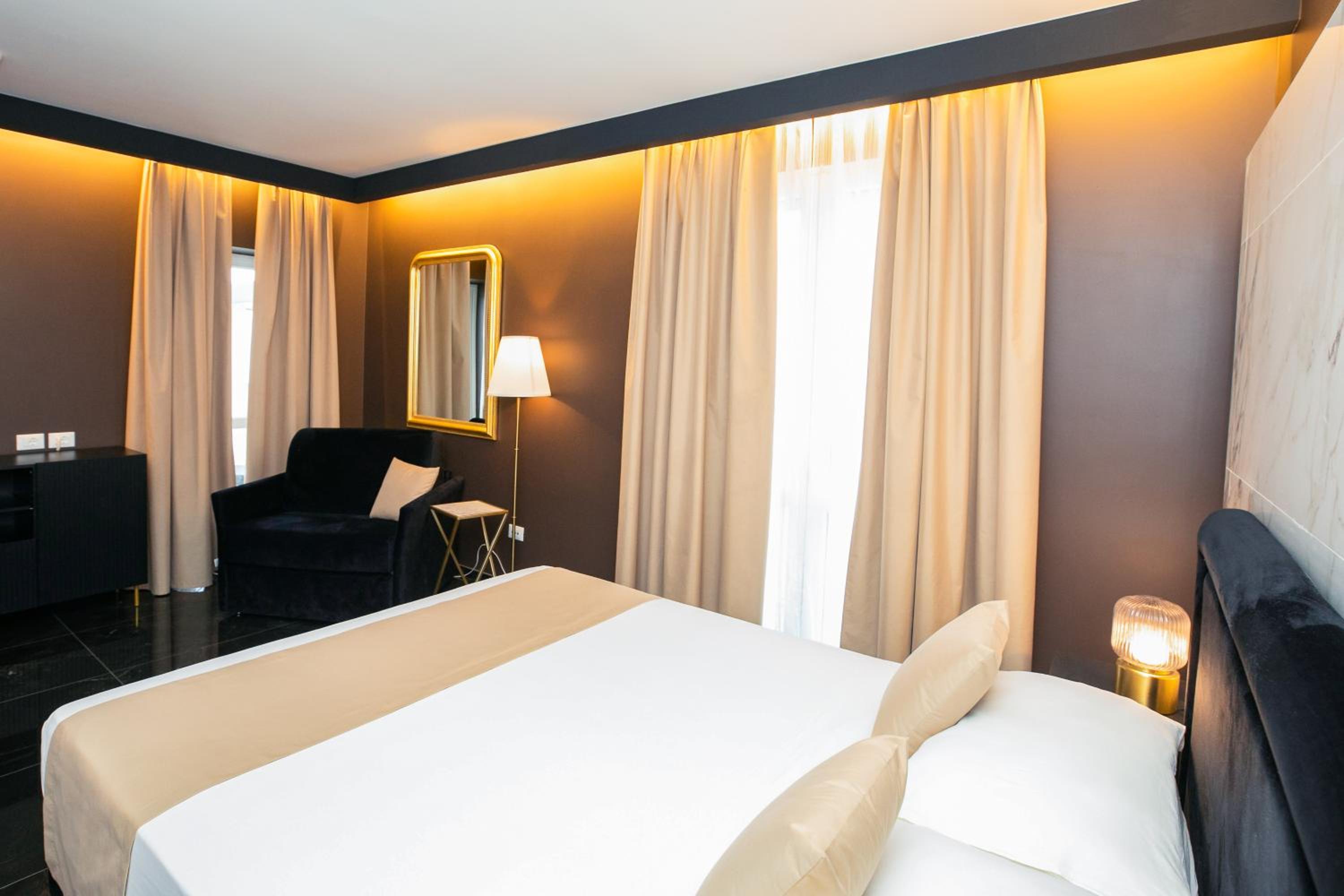 Фото Hotel Brienz