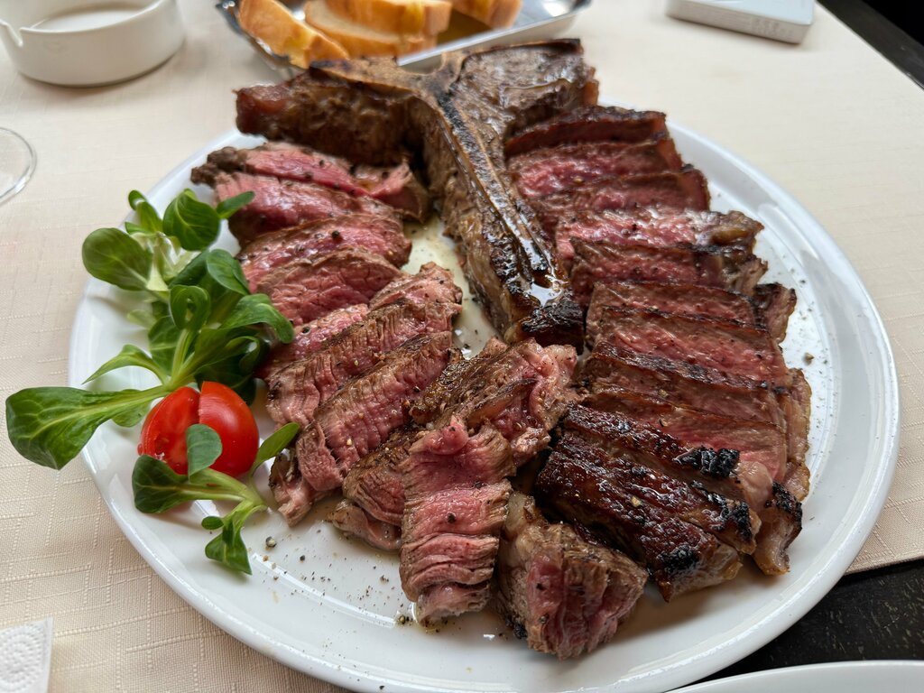 Ресторан Steakhouse El Toro, Белград, фото