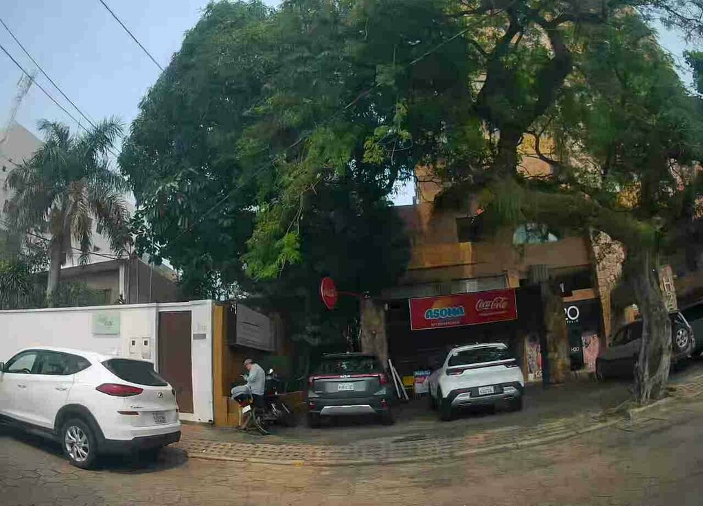 Supermarket Micromarket Asoma, Santa Cruz de la Sierra, photo