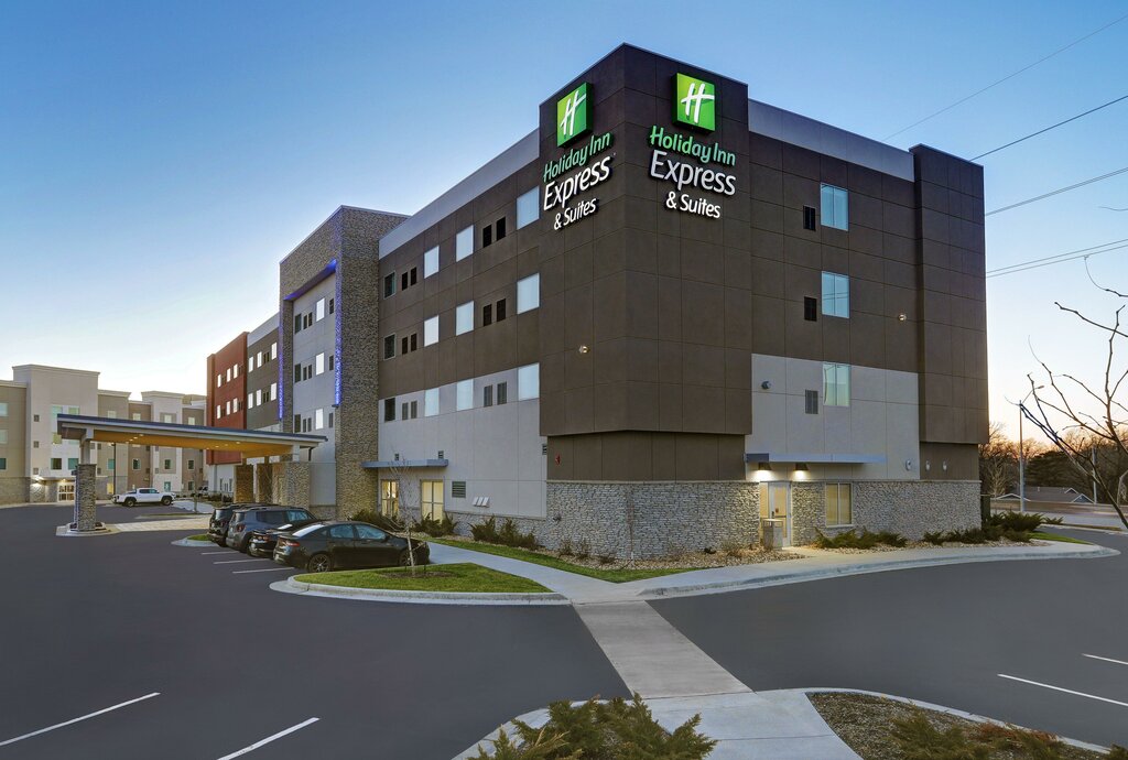 Hotel Holiday Inn Express Suites Lenexa Overland Park Area, Lenexa, photo