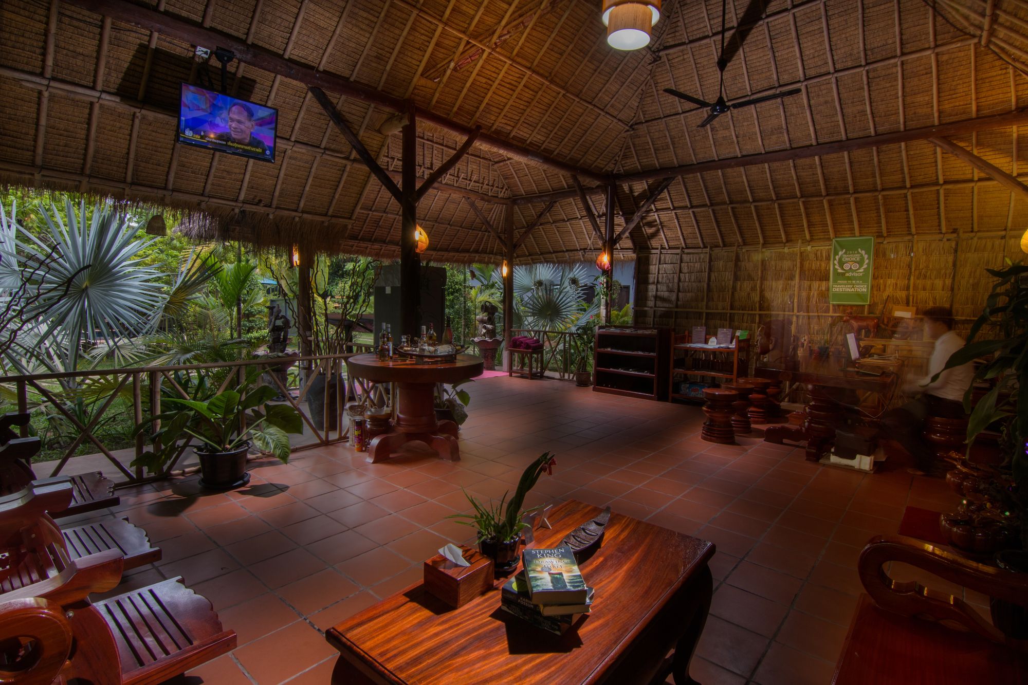 Фото Reveal Angkor Hotel