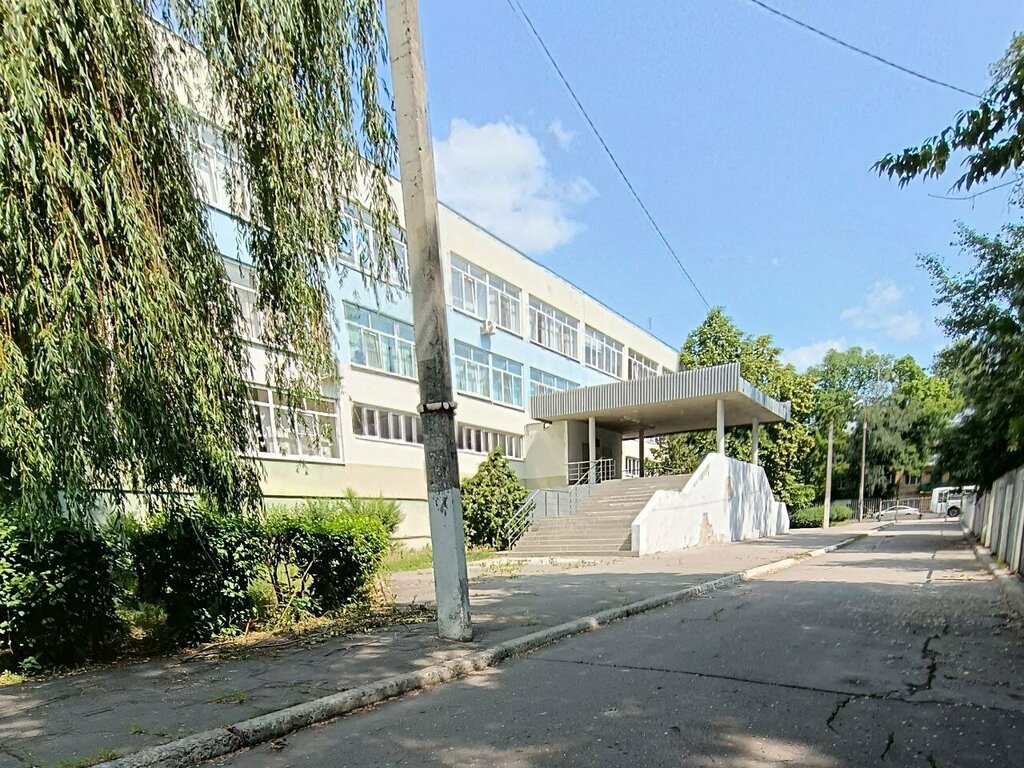 School Munitsipalnoye byudzhetnoye obshcheobrazovatelnoye uchrezhdeniye Srednyaya obshcheobrazovatelnaya shkola № 52, Voronezh, photo
