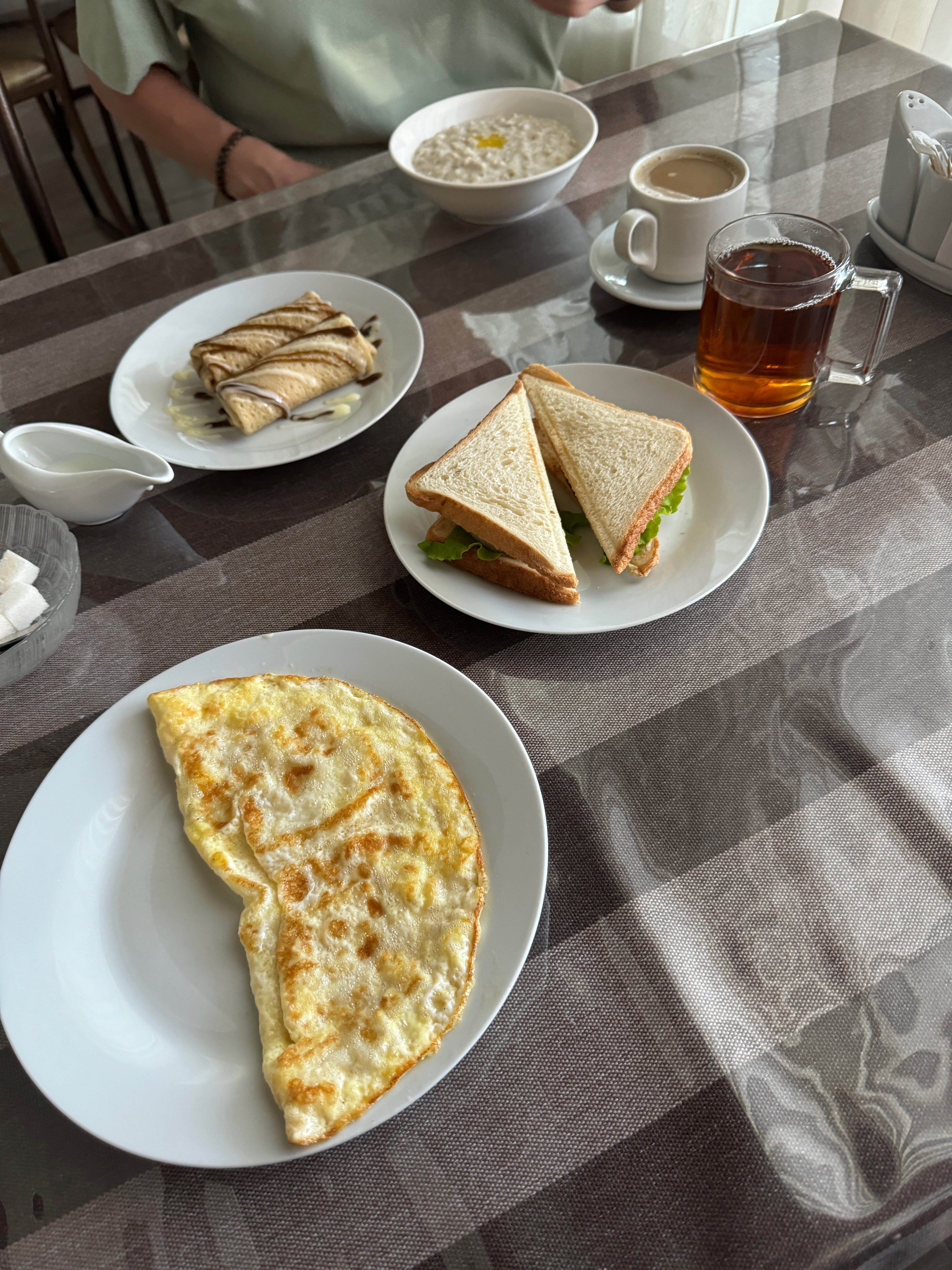 Фото Алекс Холл