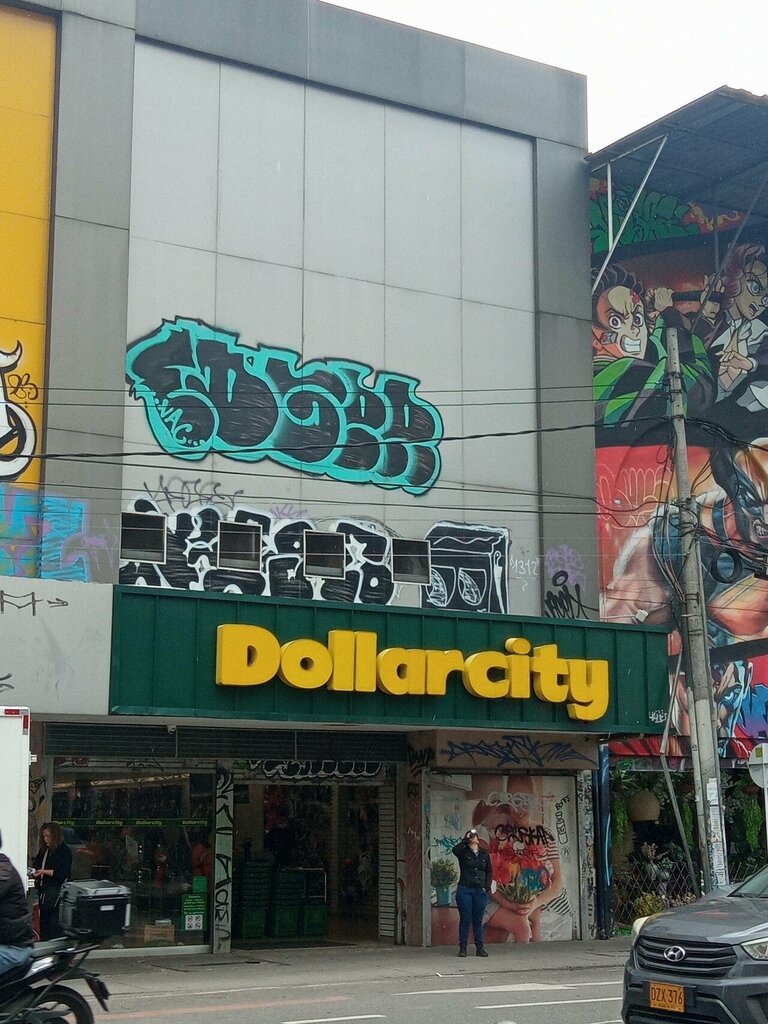 Discounter Dollarcity, Bogota, photo