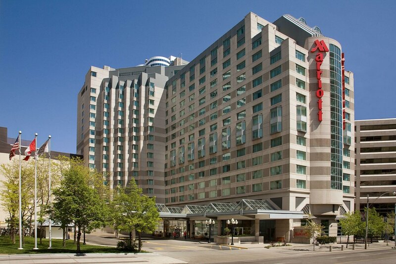 Гостиница Marriott Downtown at CF Toronto Eaton Centre в Торонто