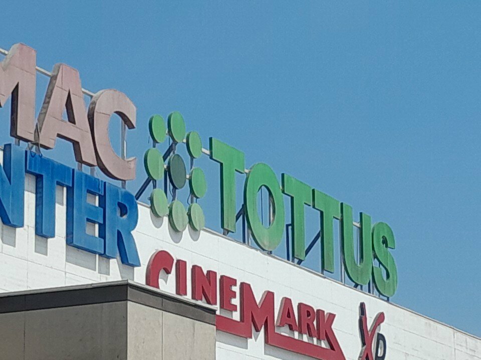 Supermarket Tottus, Lima, photo