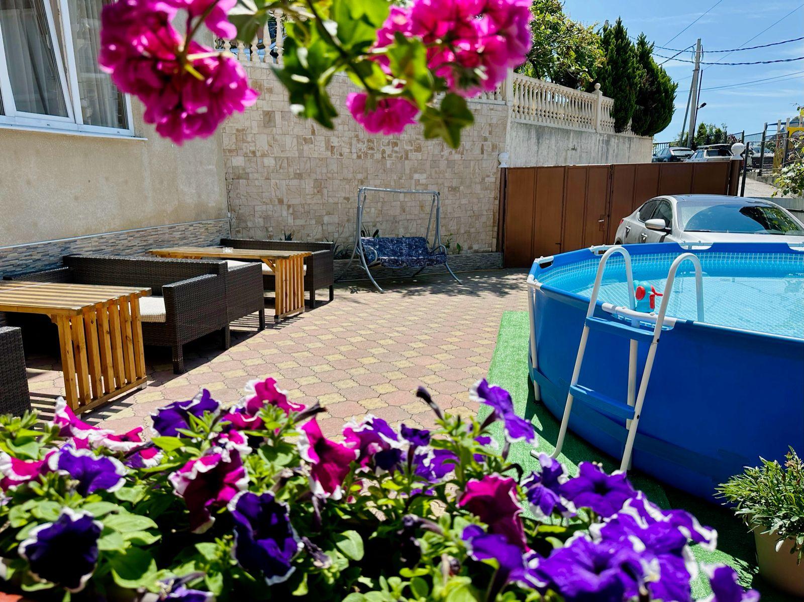 Фото Изумруд-хаус