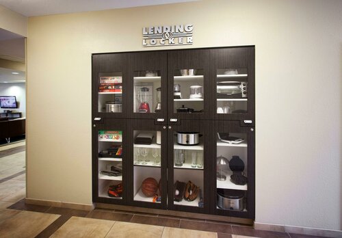 Гостиница Candlewood Suites Lake Charles South, an Ihg Hotel в Лейк-Чарльзе