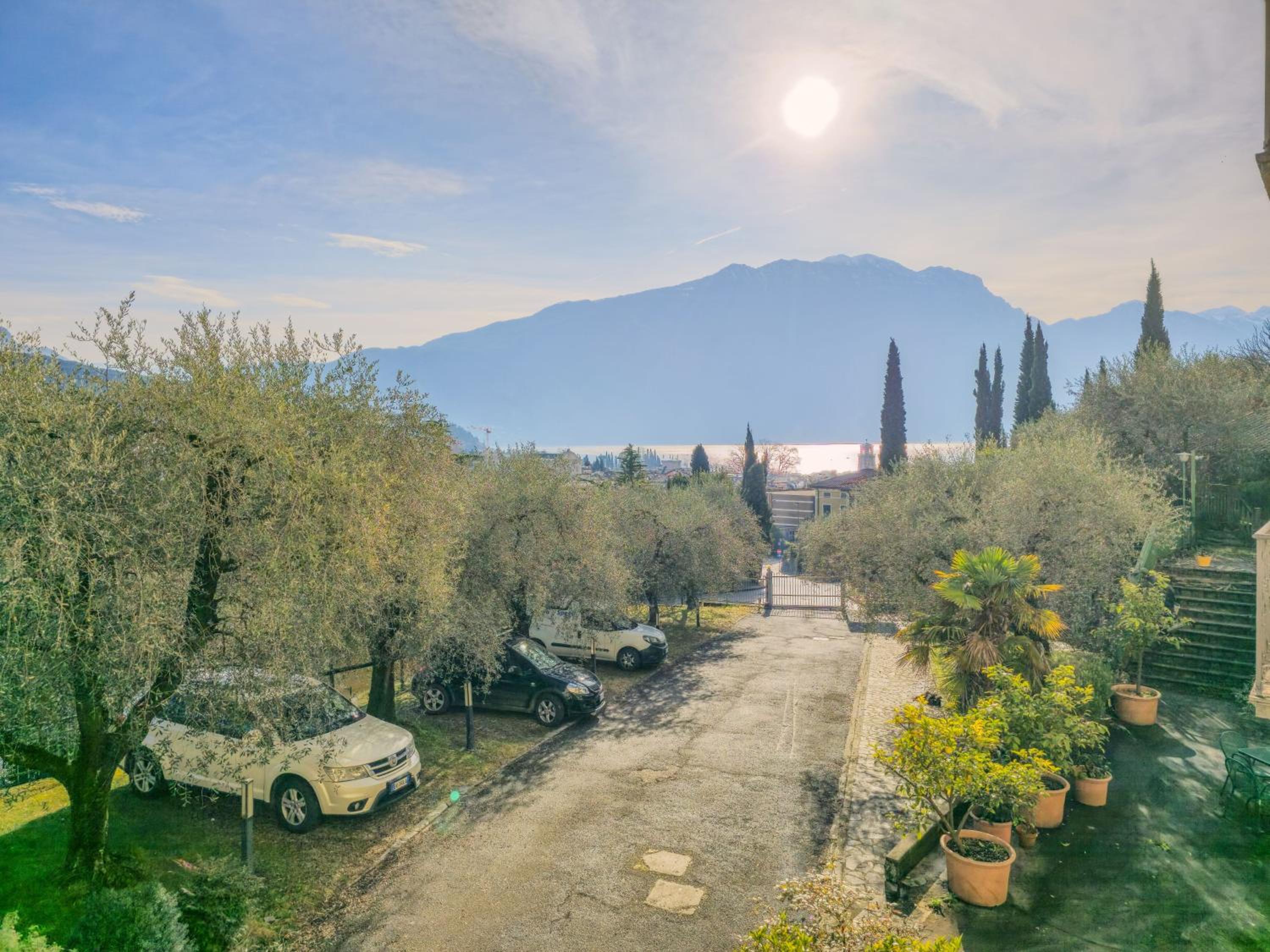 Фото Aparthotel Englovacanze