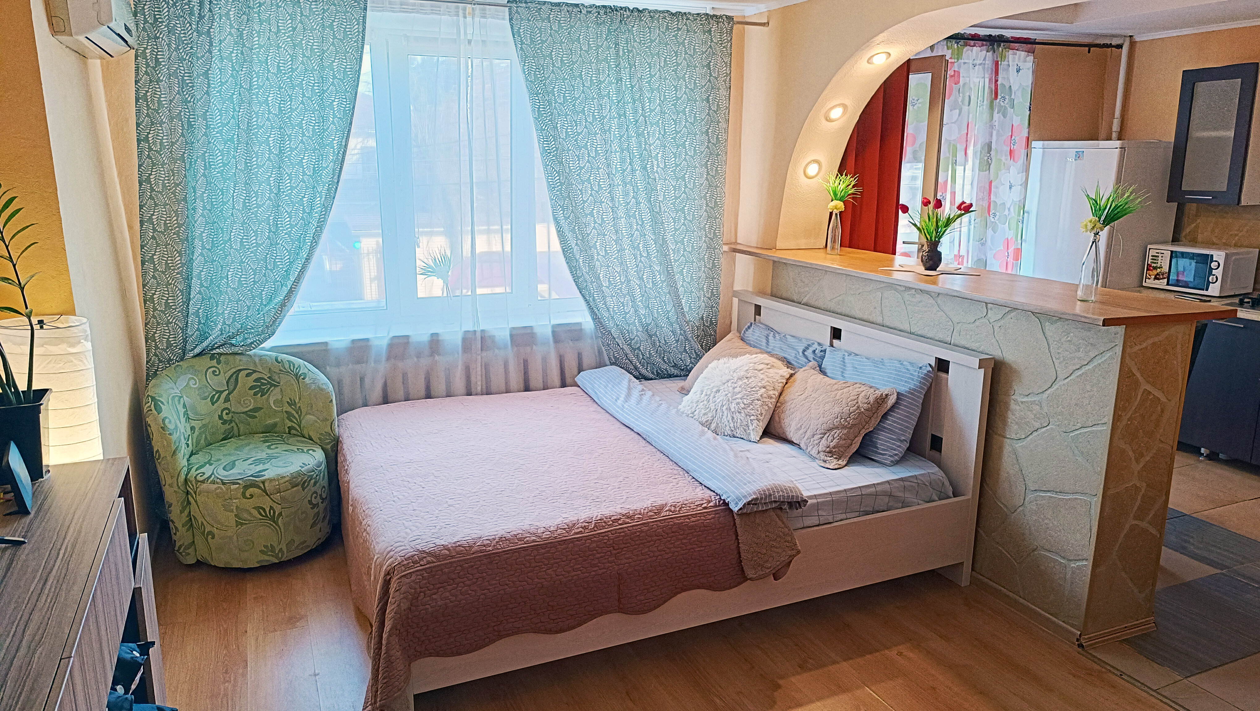 Фото отеля 2