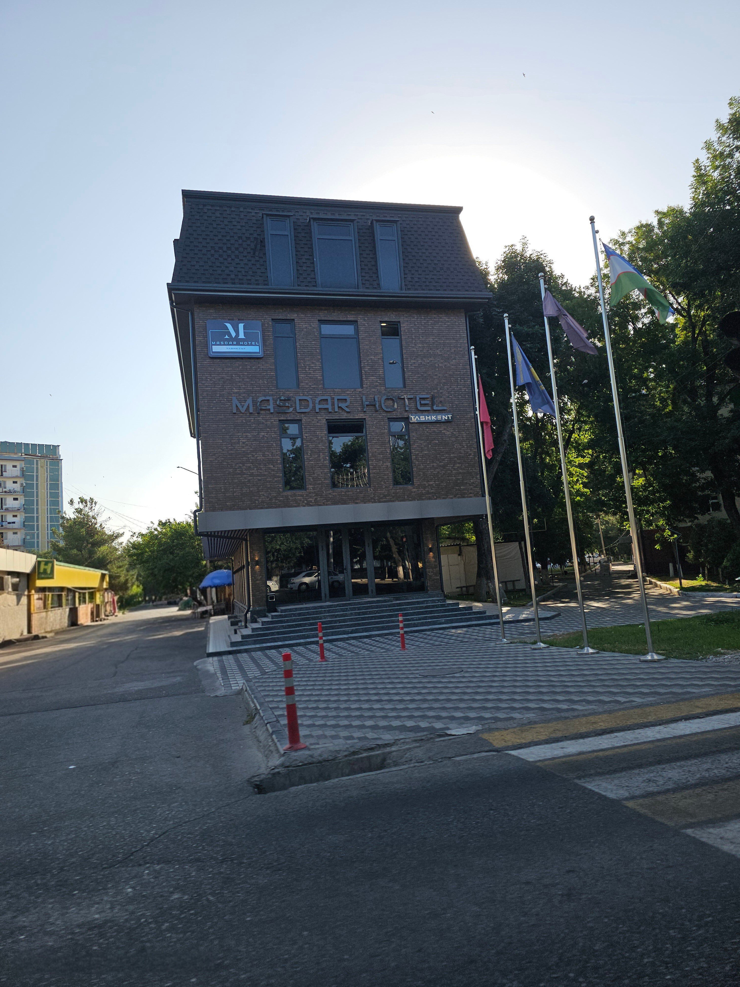 Фото Masdar Hotel