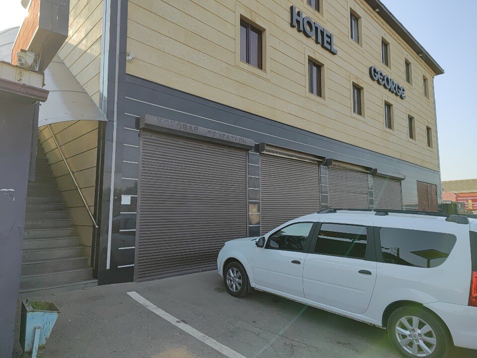 Фото George Hotel