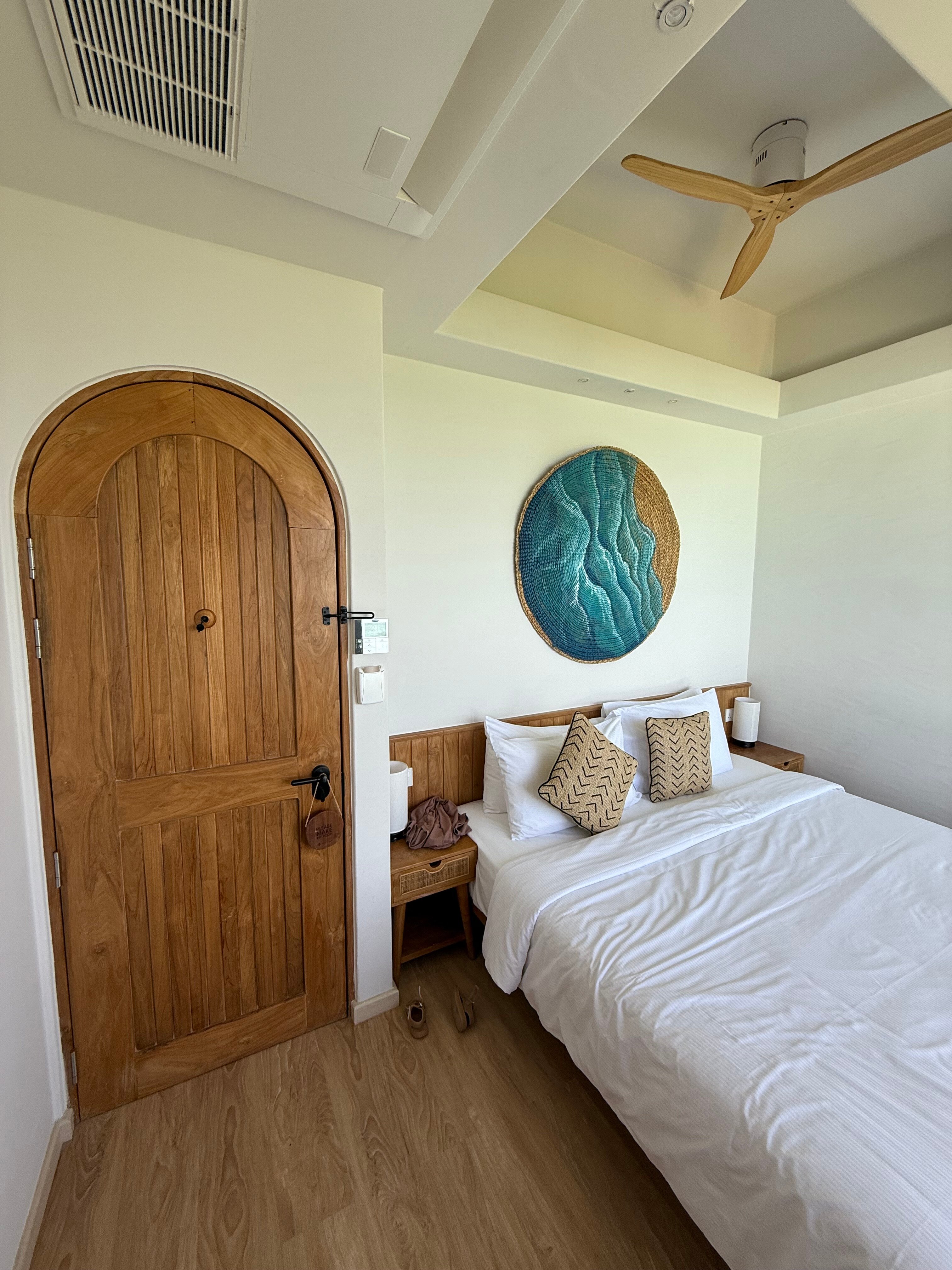 Фото Stone Hotel Dhiffushi