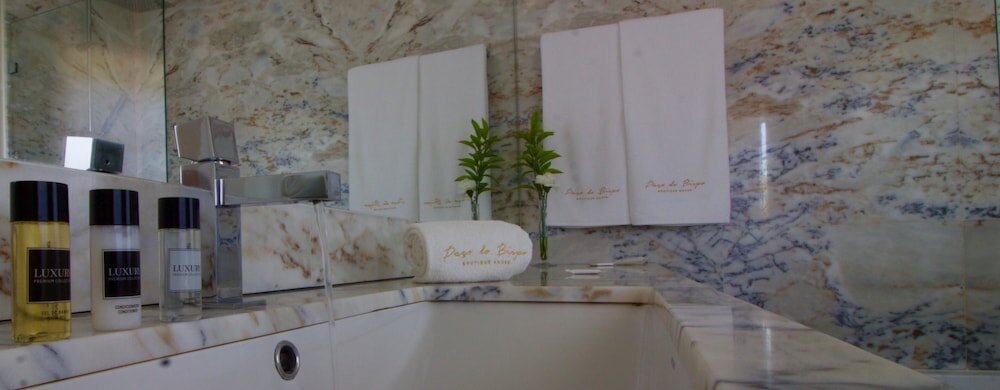 Фото Paço do Bispo Boutique House