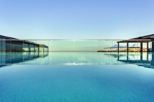 Гостиница Wyndham Grand Istanbul Kalamis Marina Hotel в Кадыкёй