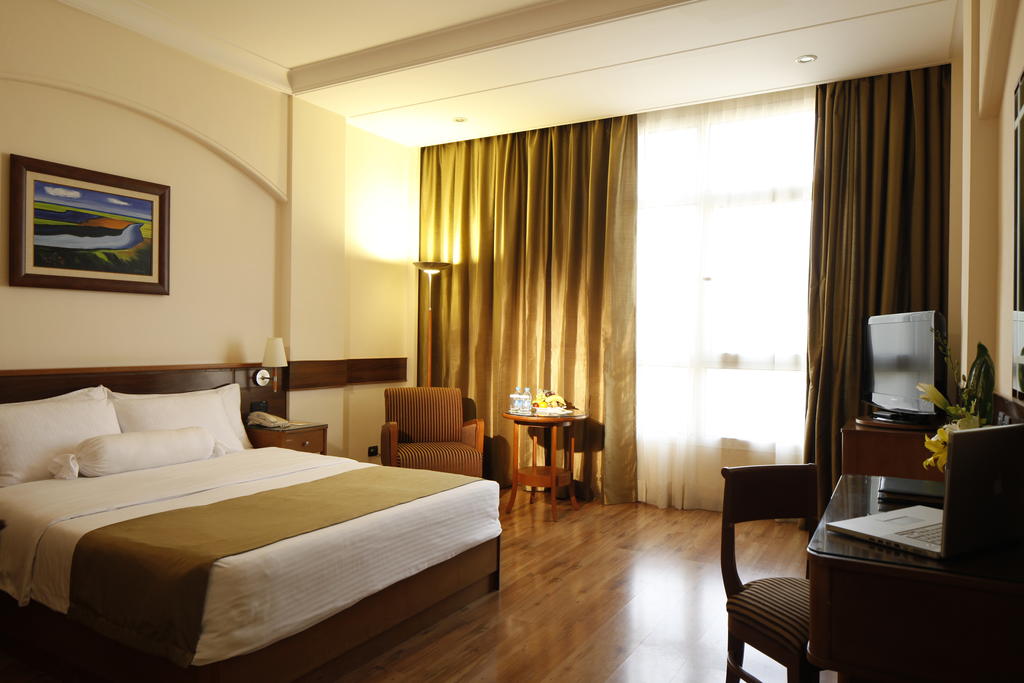 Фото Carlton Al Moaibed Hotel