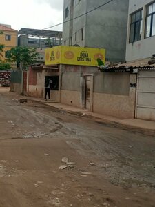 Cantinho da Dona Cristina (Luanda, Travessa 4), bar, pub