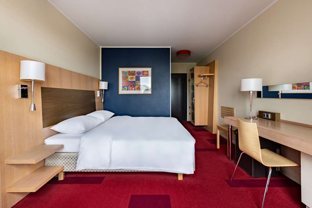 Фото Cosmos St. Petersburg Pribaltiyskaya Hotel