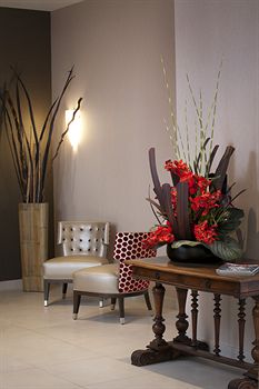 Фото Hotel Les Nations The Originals Boutique Vichy