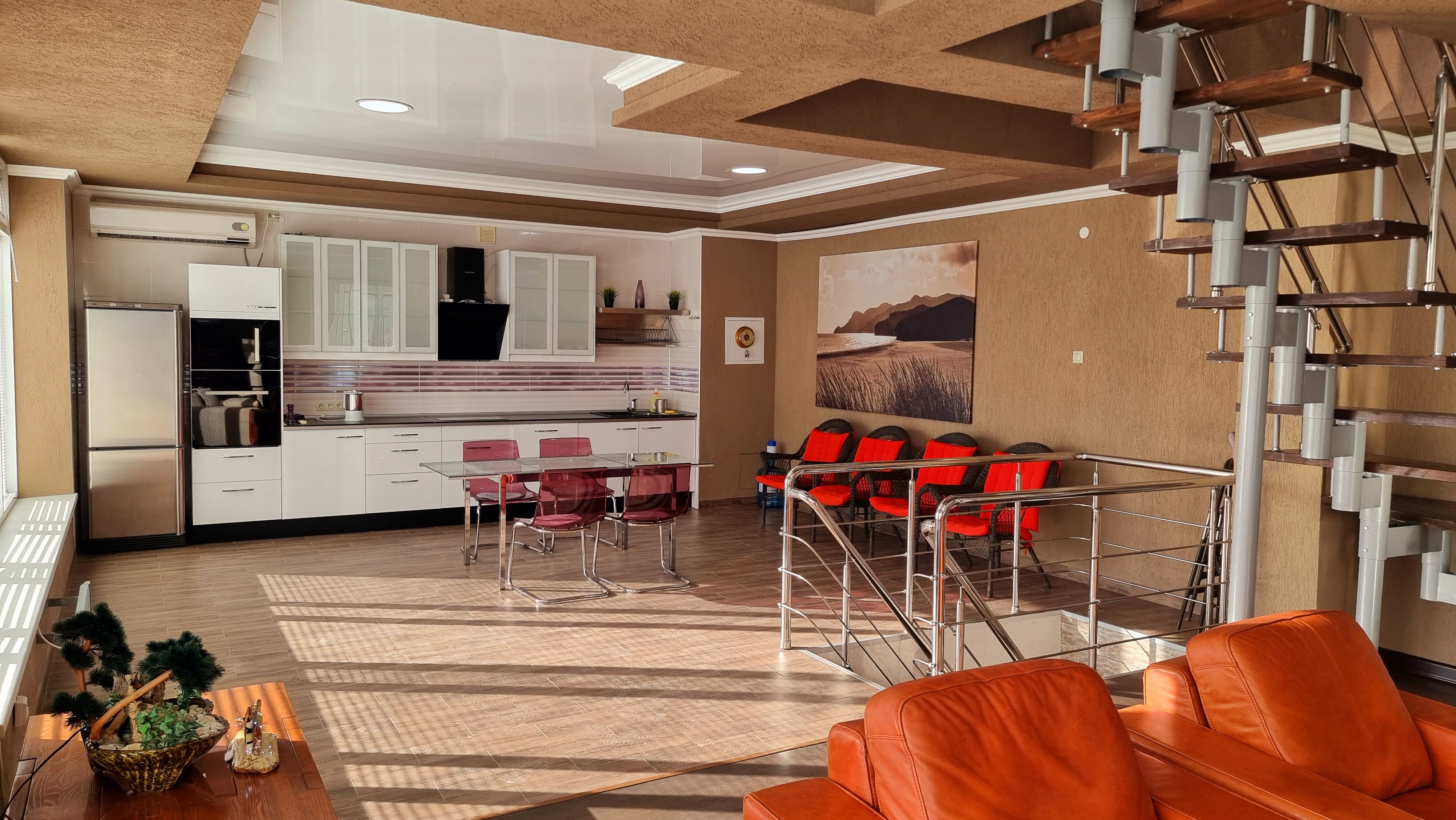 Фото Таунхаус с панорамной крышей