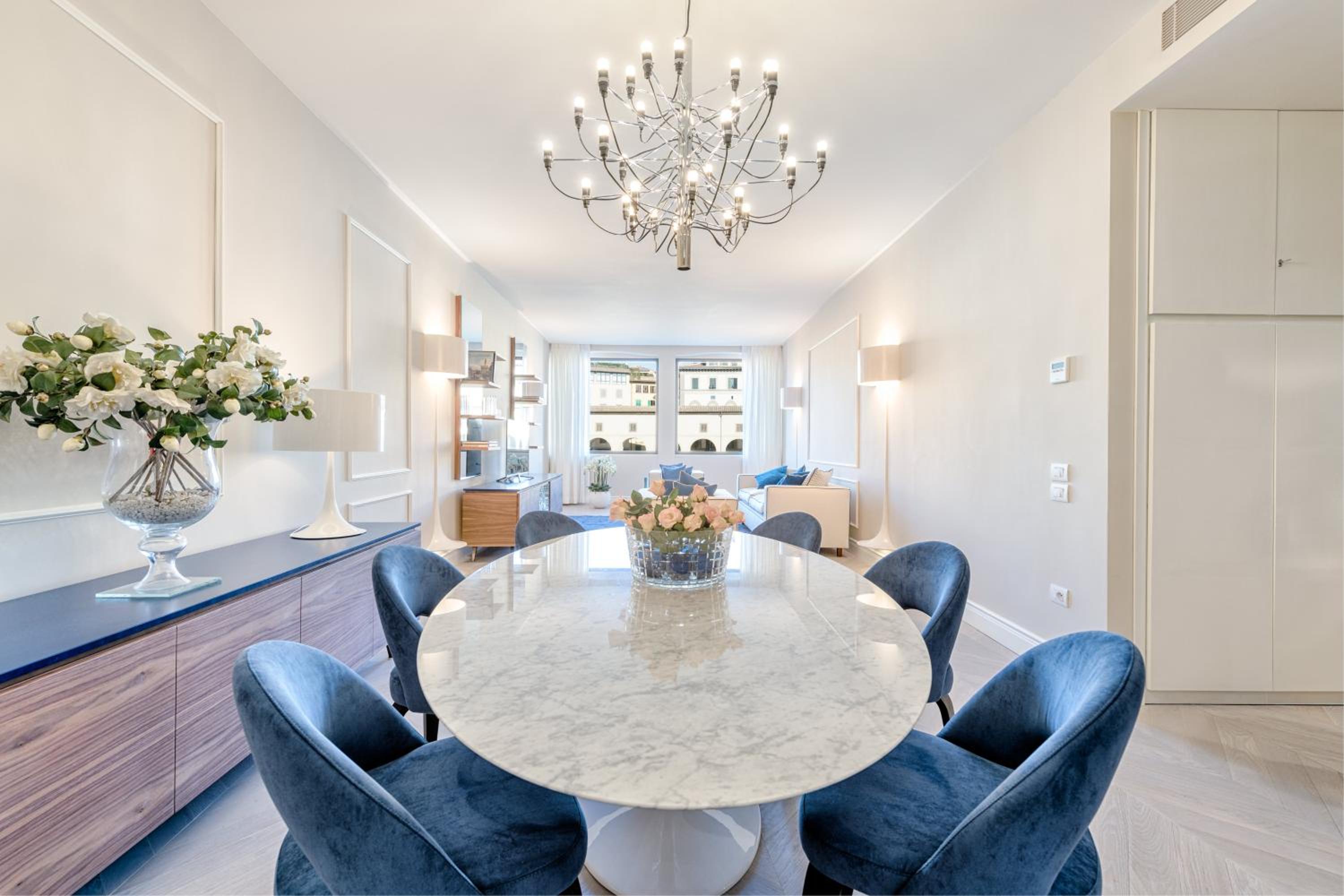 Фото Luxury Blue River