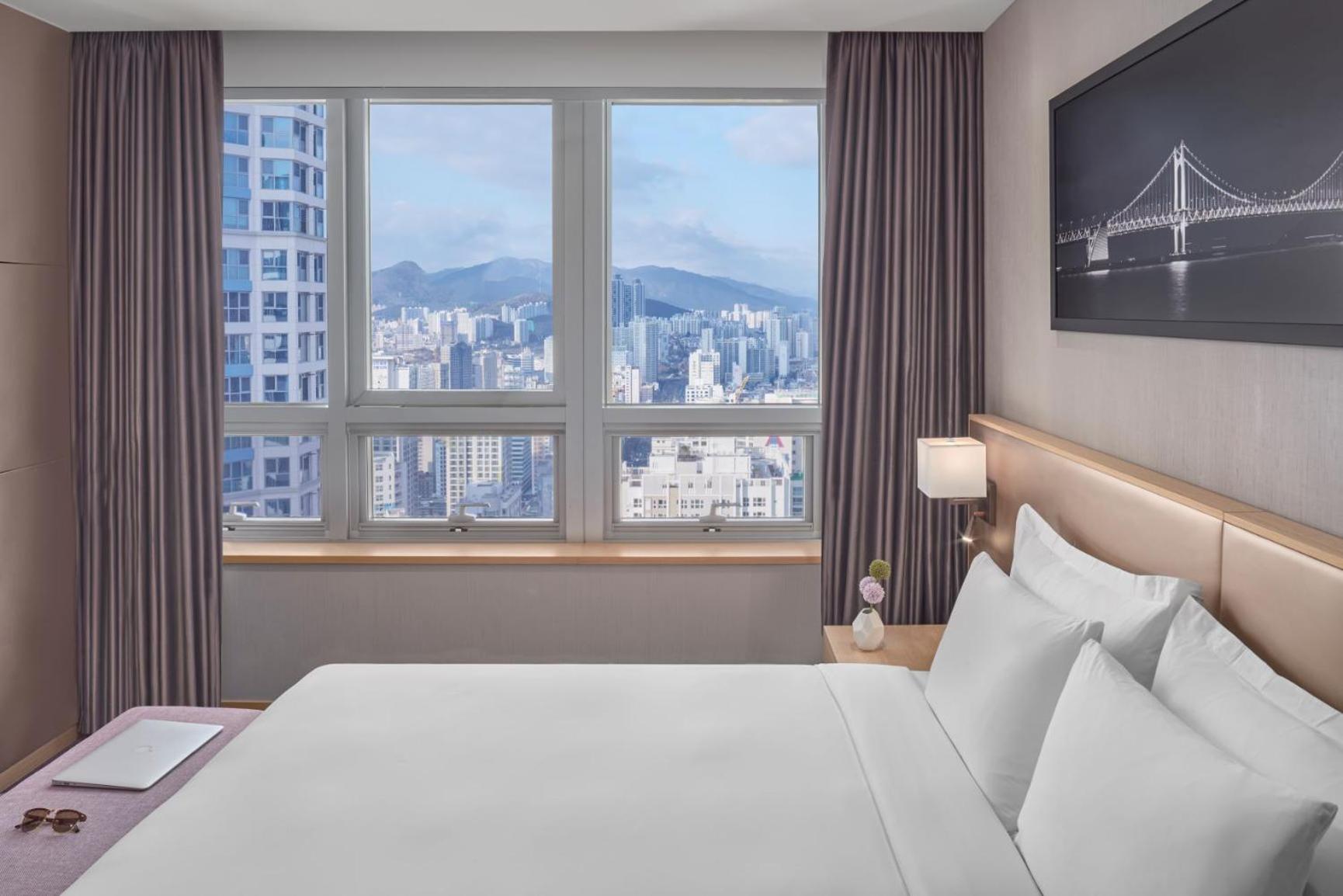 Фото Avani Central Busan