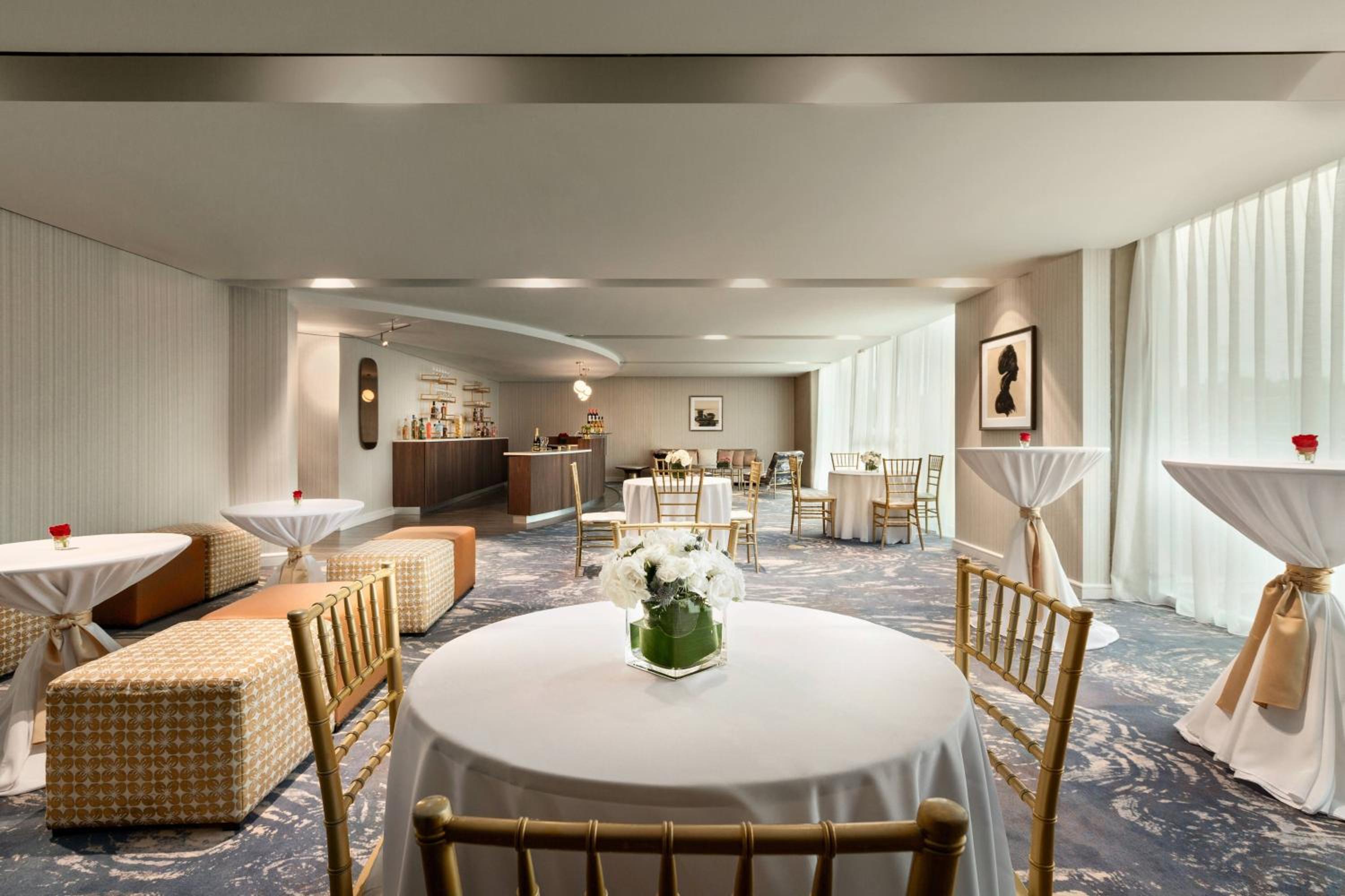 Фото Twelve Midtown, Autograph Collection