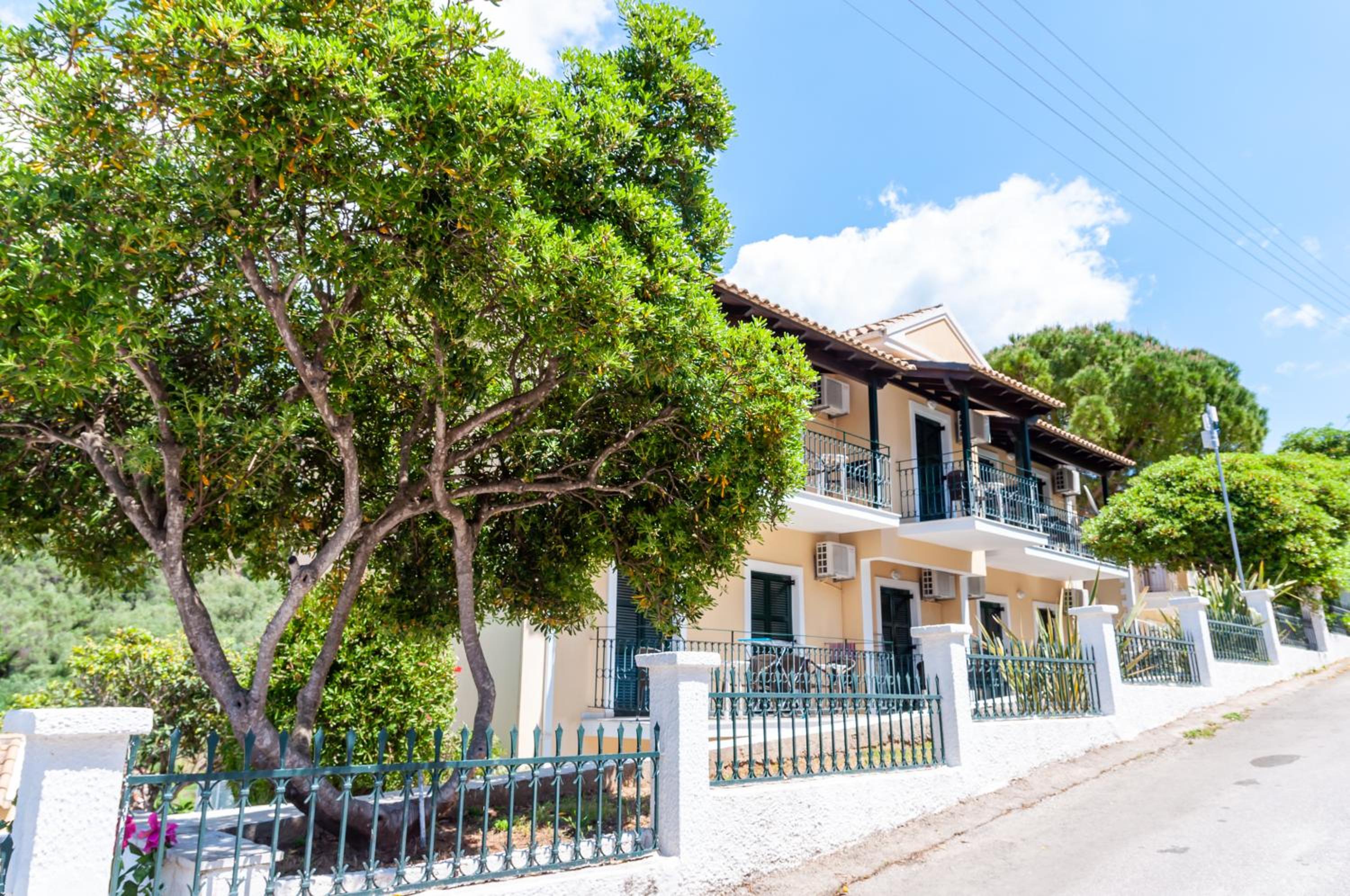 Фото Отель Blumarin Apart