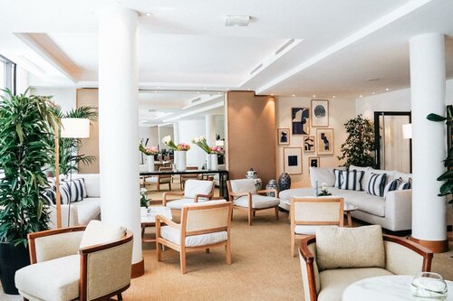 Гостиница Five Seas Hotel в Каннах