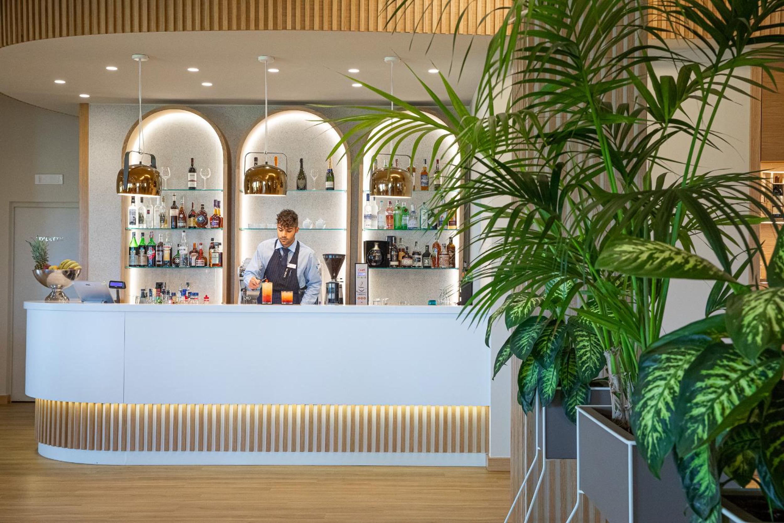 Фото Lu'Hotel Porto Pino