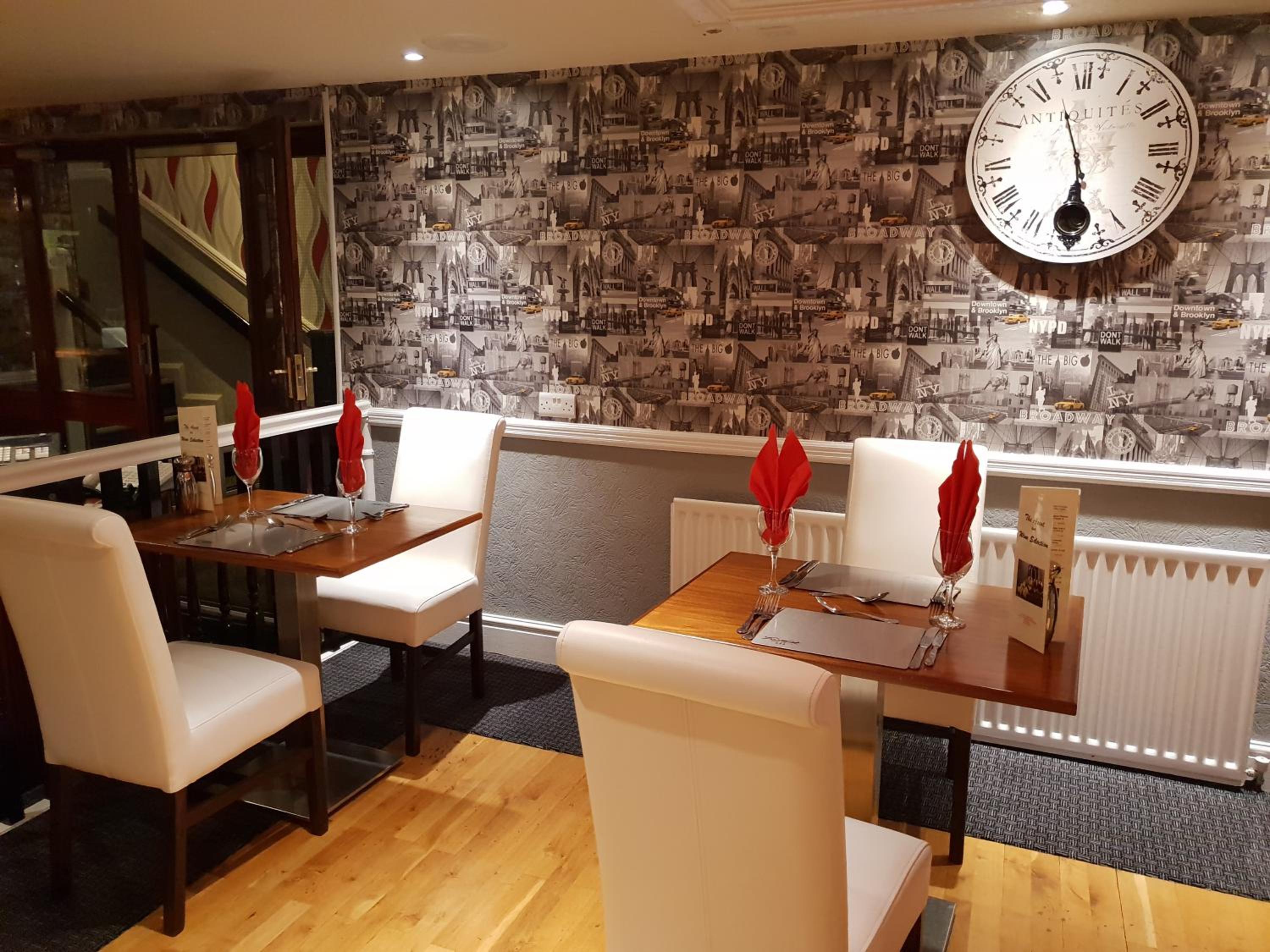 Фото Ascot Hotel