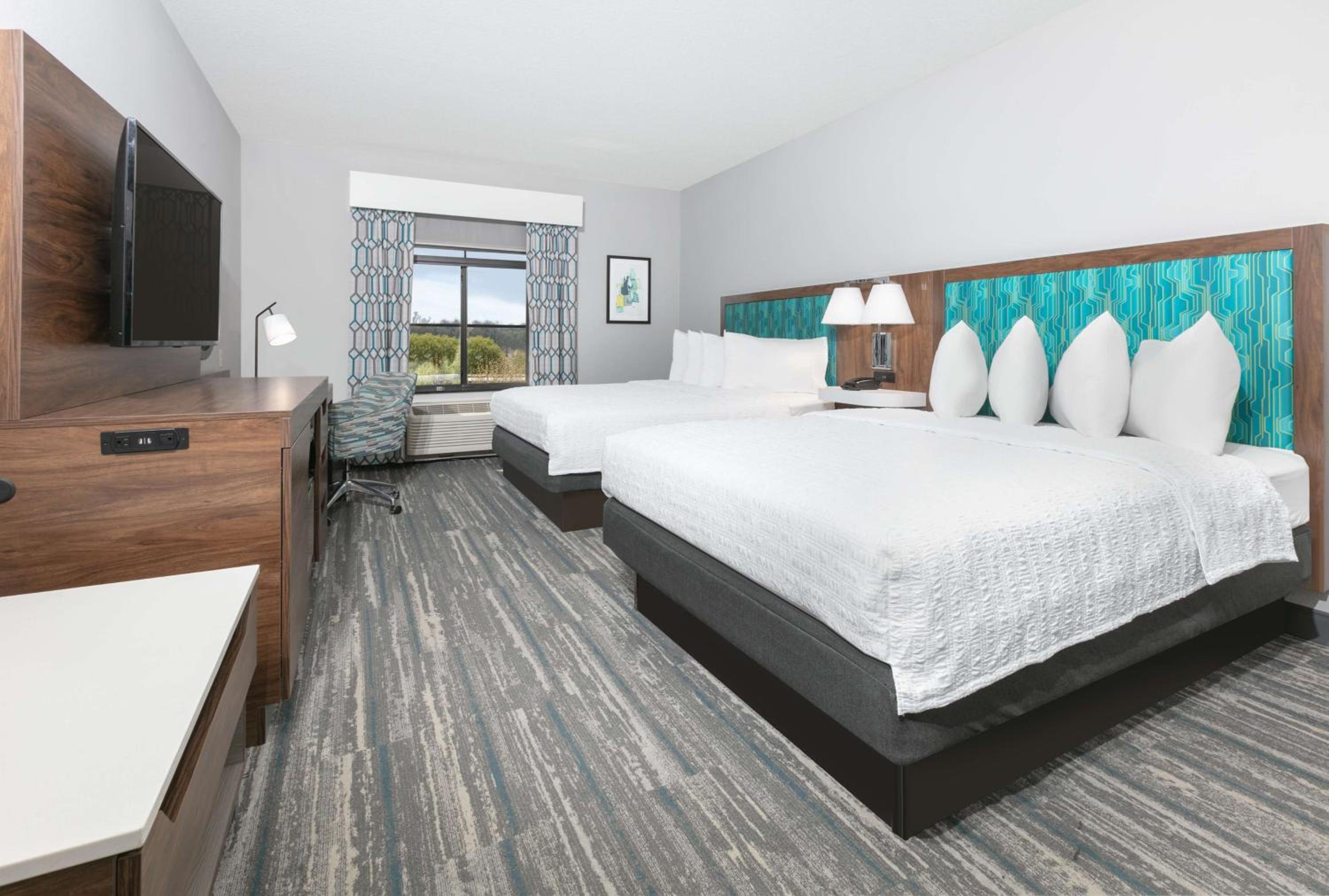 Фото Hampton Inn Santa Cruz