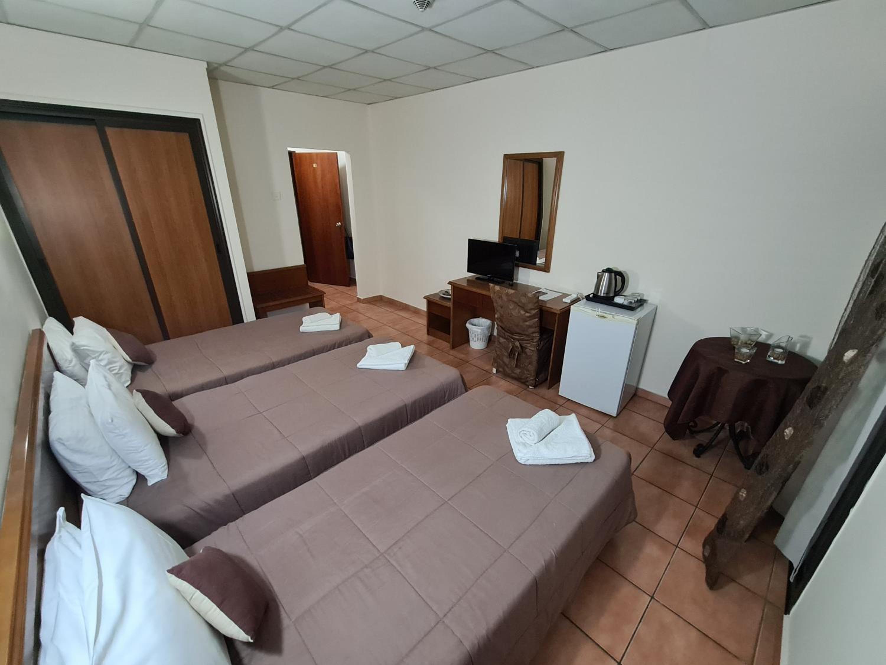 Фото Metropole Hotel