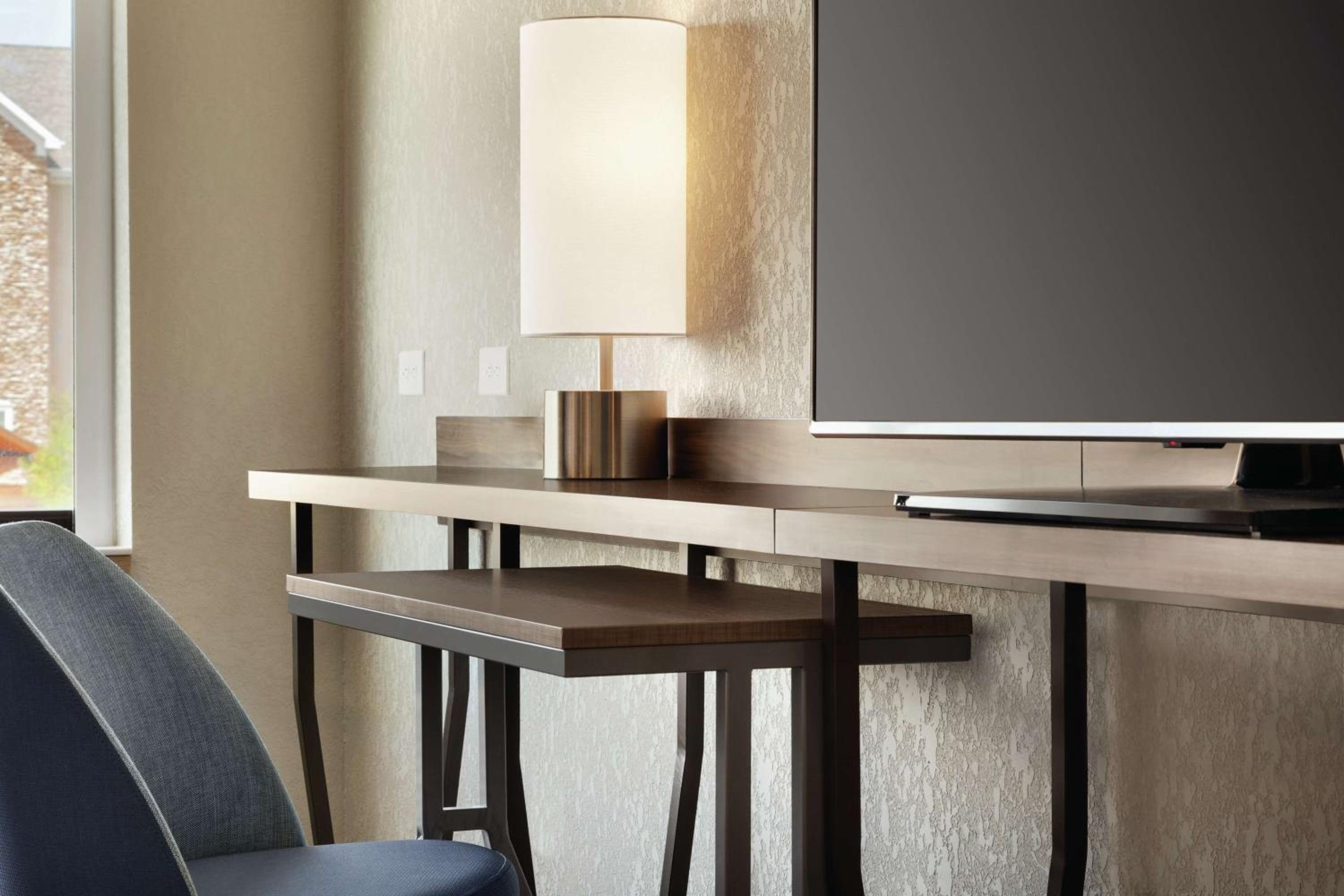 Фото Tru by Hilton Meridian Boise West Id