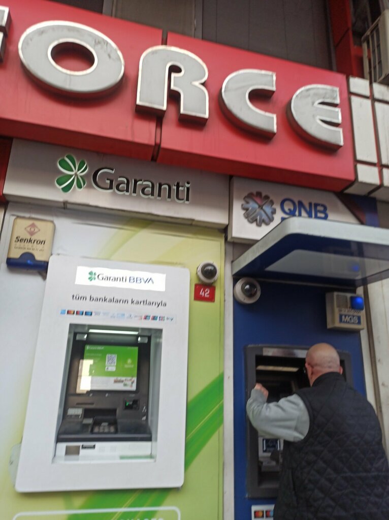 ATM QNB ATM, Istanbul, photo