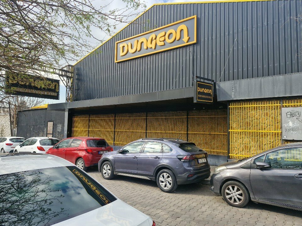 Nightclub Dungeon Rock Bar, Izmir, photo