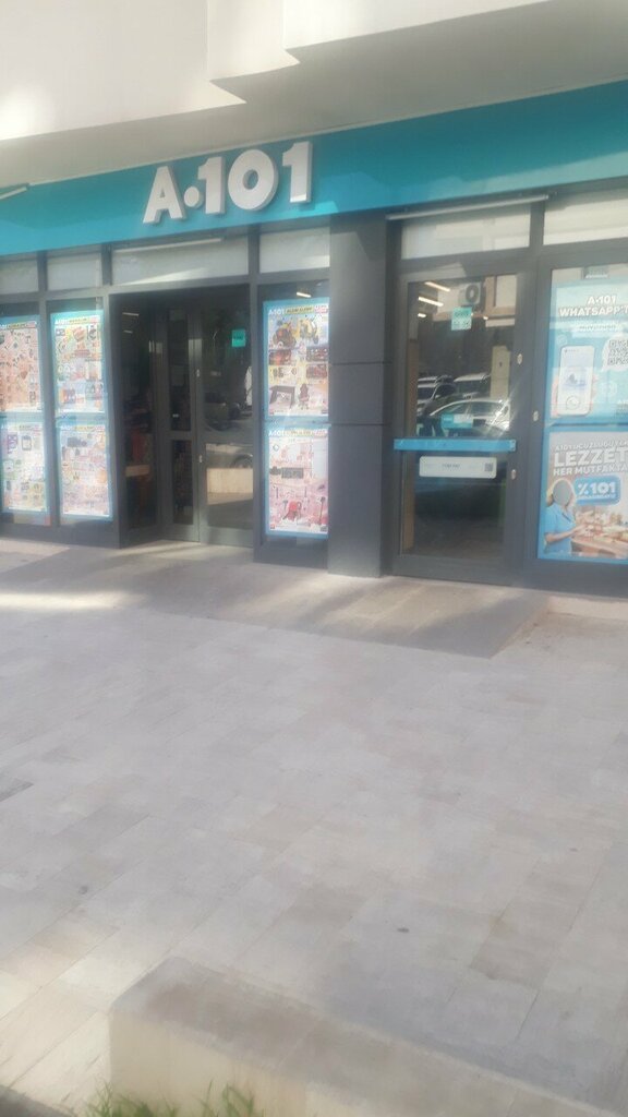 Supermarket A 101, Izmir, photo