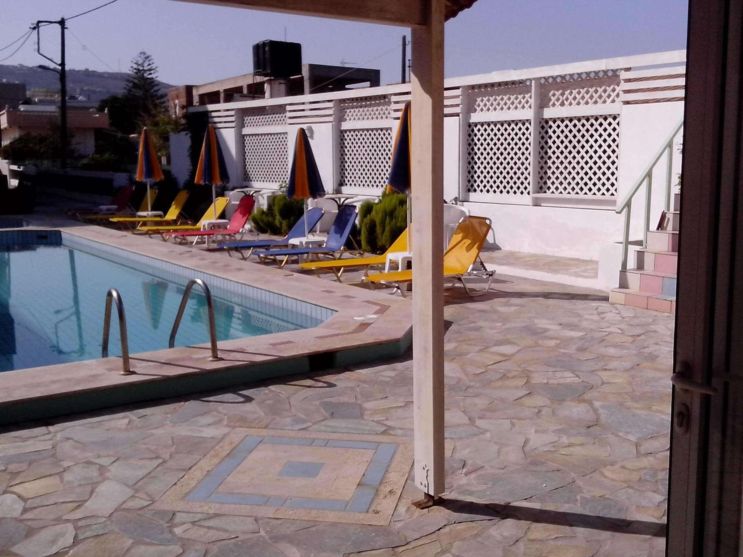 Фото Haris Apartments