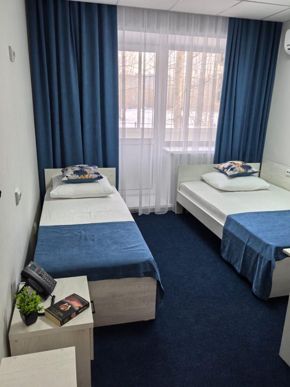 Фото Отель Белая Ворона