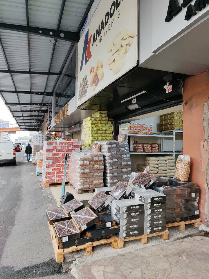 Nuts, snacks, dried fruits Anatolia Nuts, Istanbul, photo