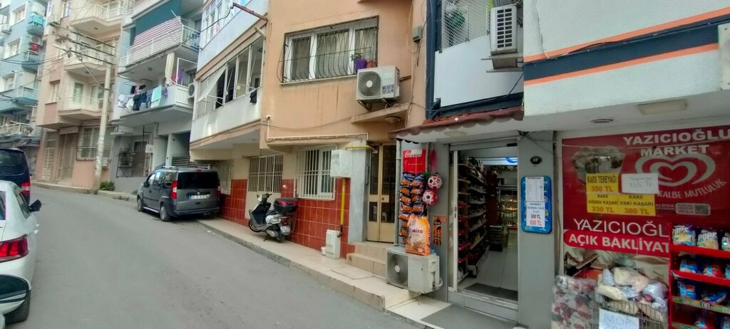 Grocery Yazicioglu Market, Izmir, photo
