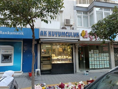 Ak Kuyumculuk Fotoğraf 3