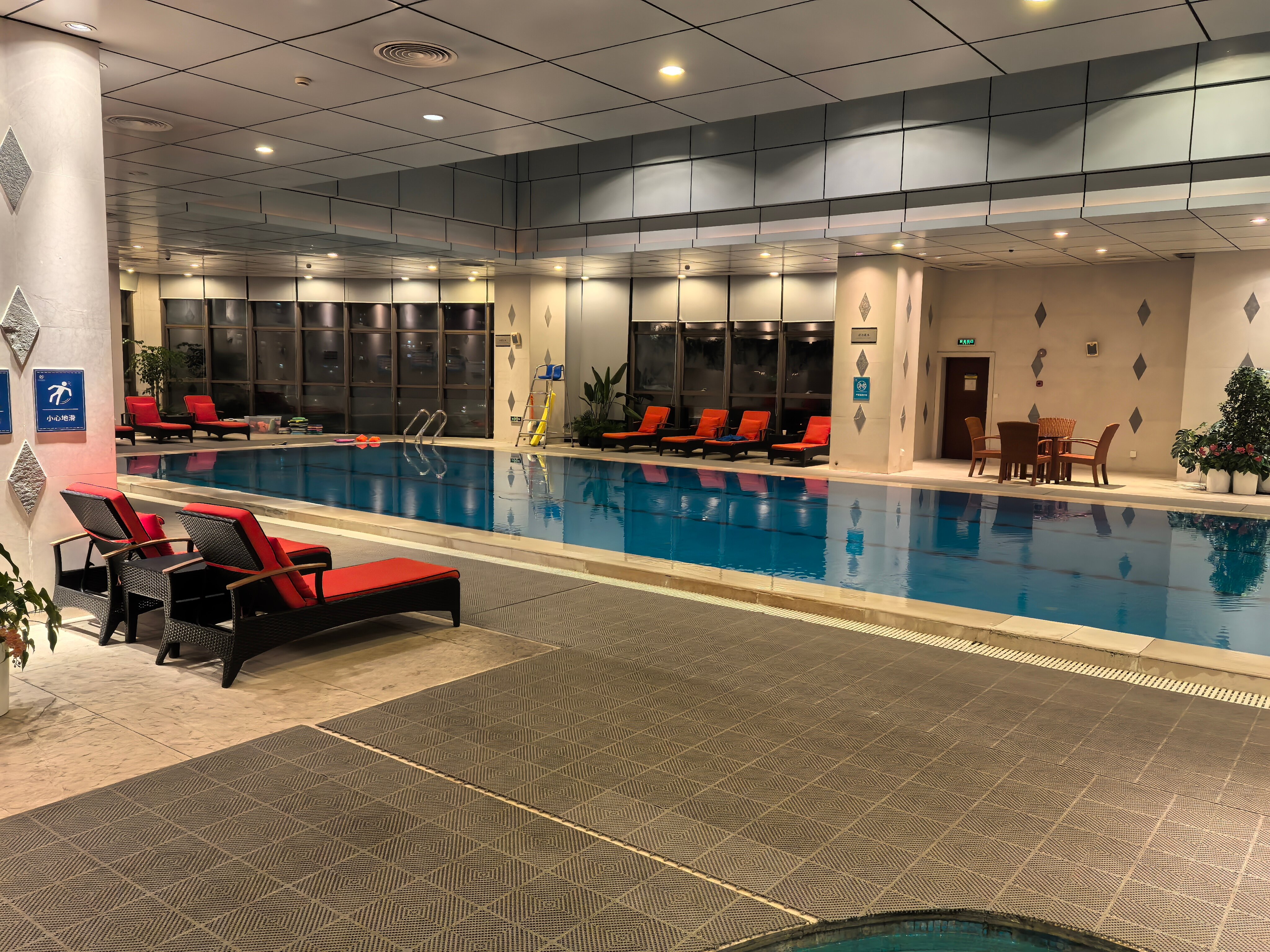 Фото Songjiang New Century Grand Hotel Shanghai