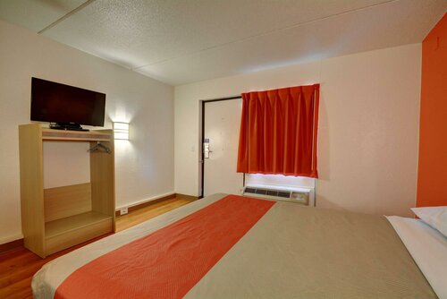 Гостиница Motel 6 Springfield Chicopee в Спрингфилде