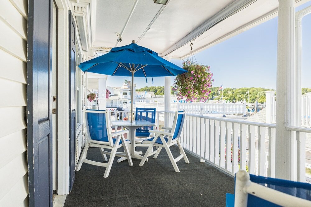 Фото Danfords Hotel and Marina