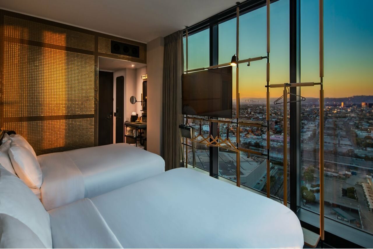 Фото Moxy Downtown Los Angeles