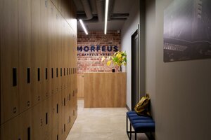 Morfeus Capsule Hotel