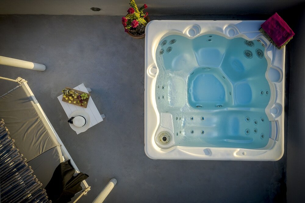 Фото Ambeli Apartments